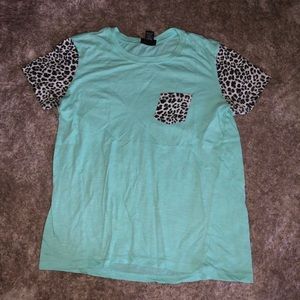 Rue 21 t shirt
